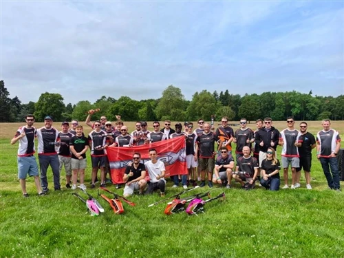 ManiaX styrkt og kynnt HeliFest keppnin 2026 / Weston Park flugsýningin í Bretlandi (19.-21. júní...